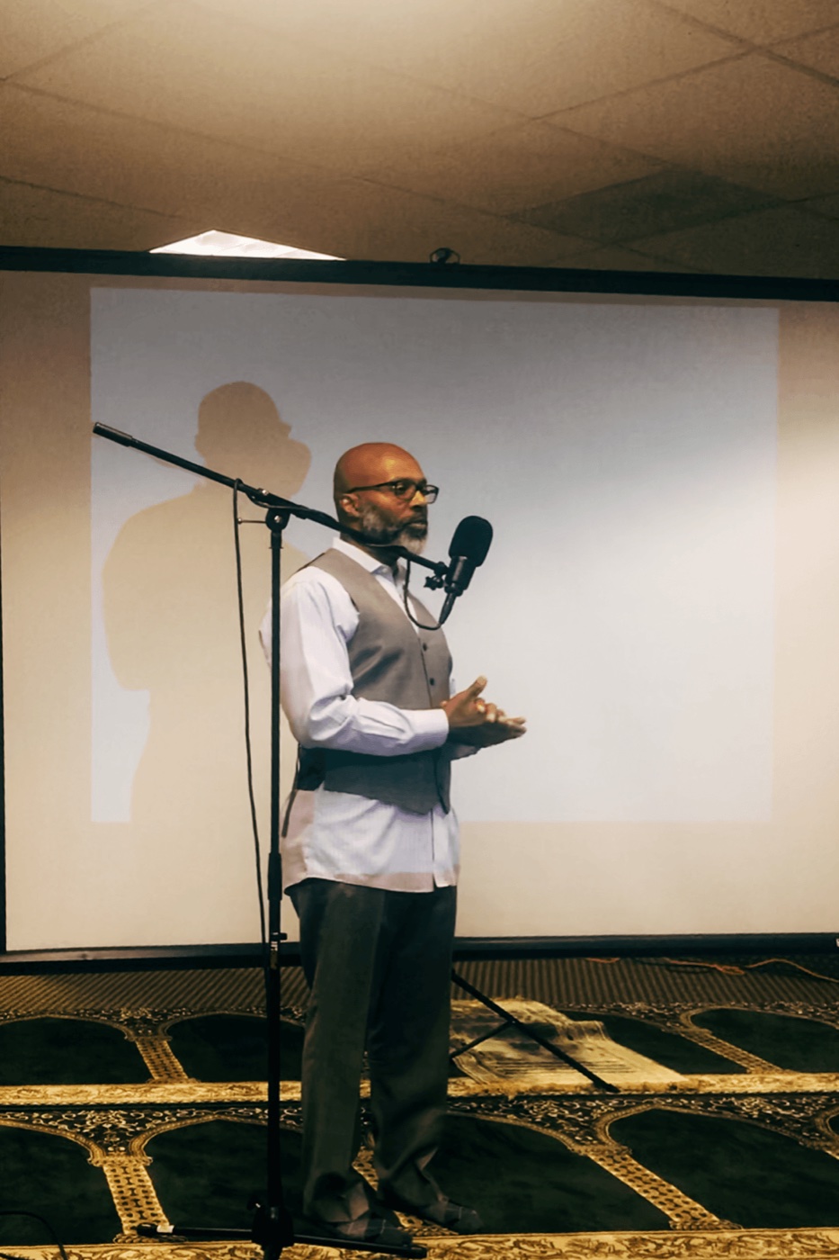 Imam Marc Manley delivering a khutbah